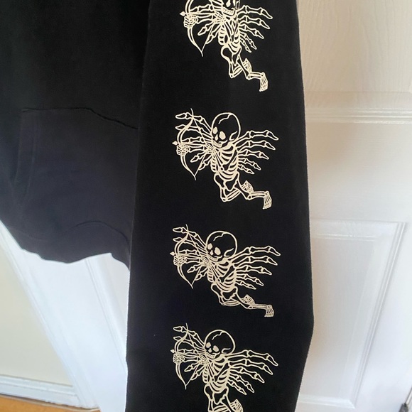 Vans Men’s Love Hate Black Hoodie - Picture 4 of 5